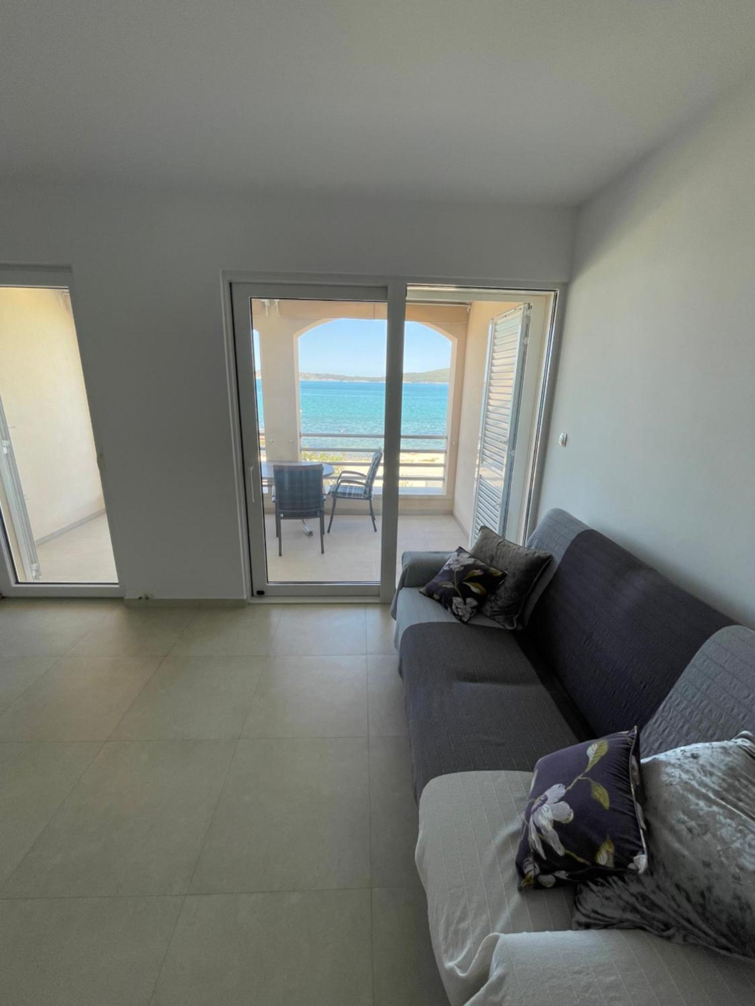 Apartment Nada *