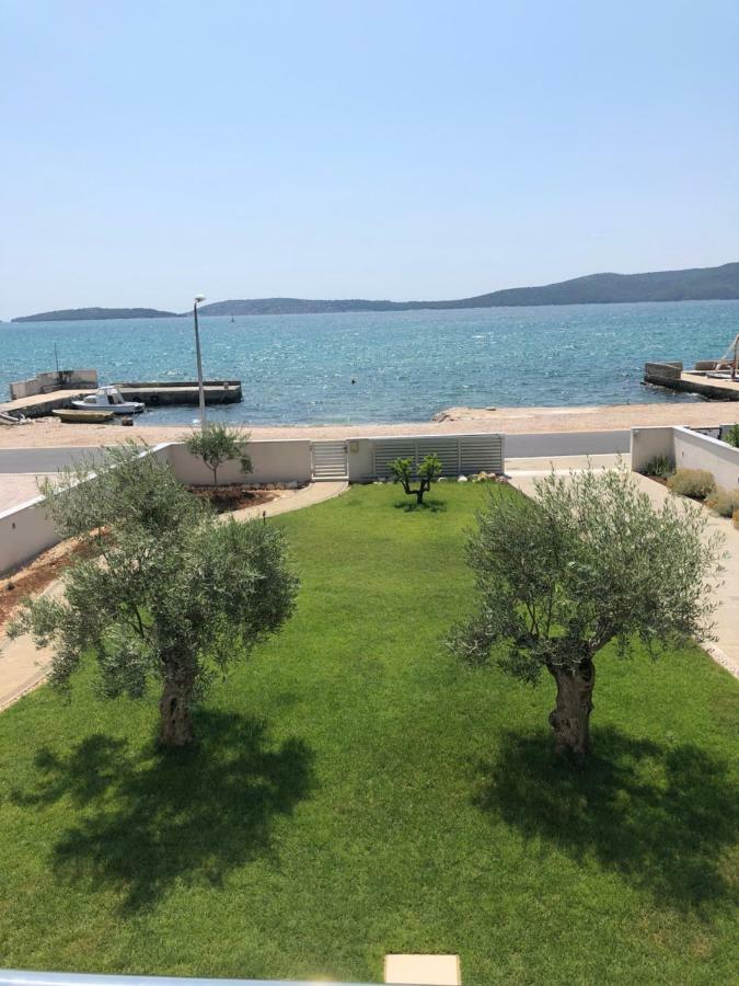 Nada Brodarica (Sibenik-Knin)